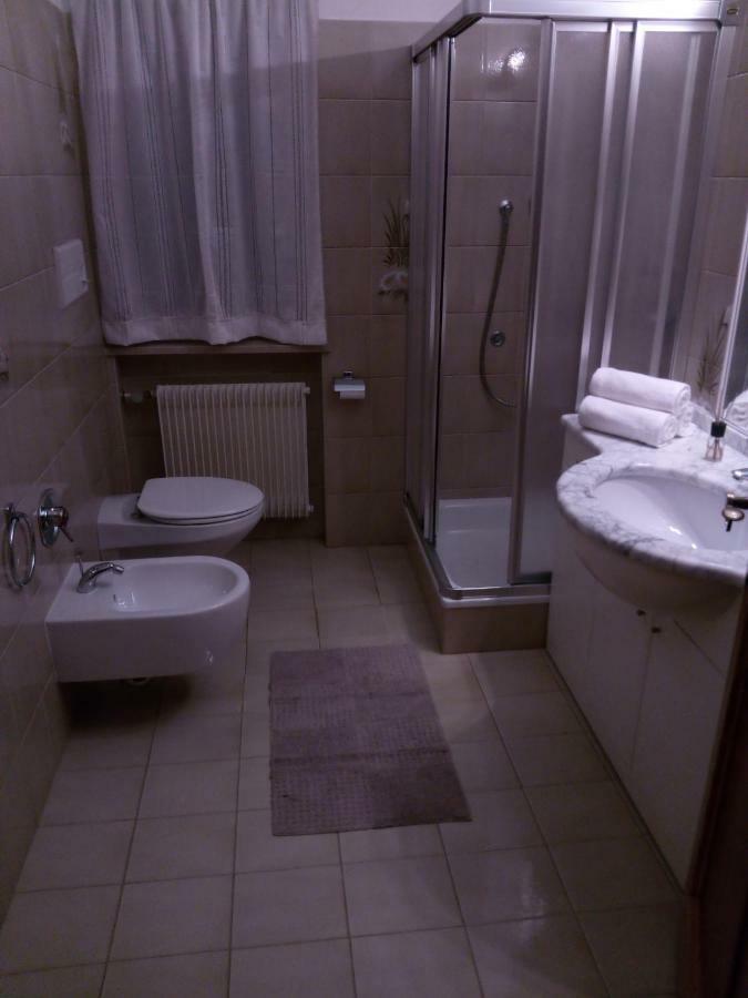אורטיסיי Holiday Apartments Costanzi מראה חיצוני תמונה