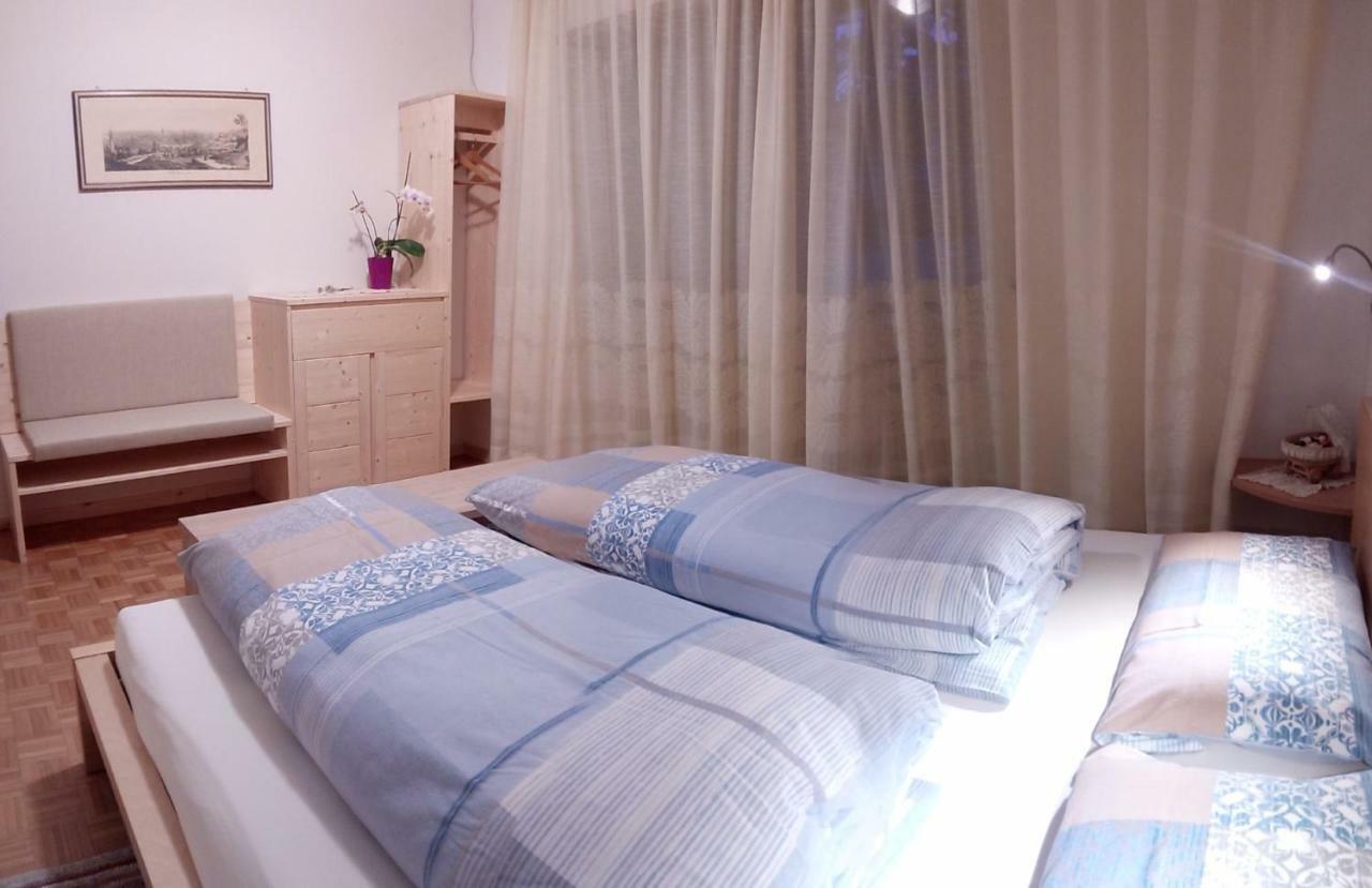 אורטיסיי Holiday Apartments Costanzi מראה חיצוני תמונה